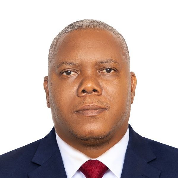 Dr Nahum Lafleur, recteur de l'Université Publique du Centre